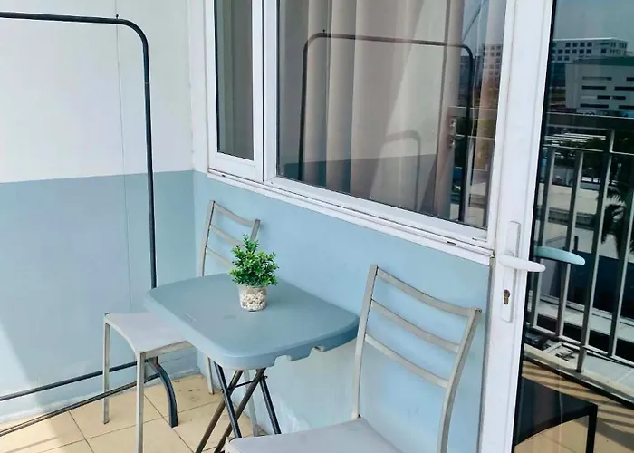Cozy Corner Staycation Aparthotel *